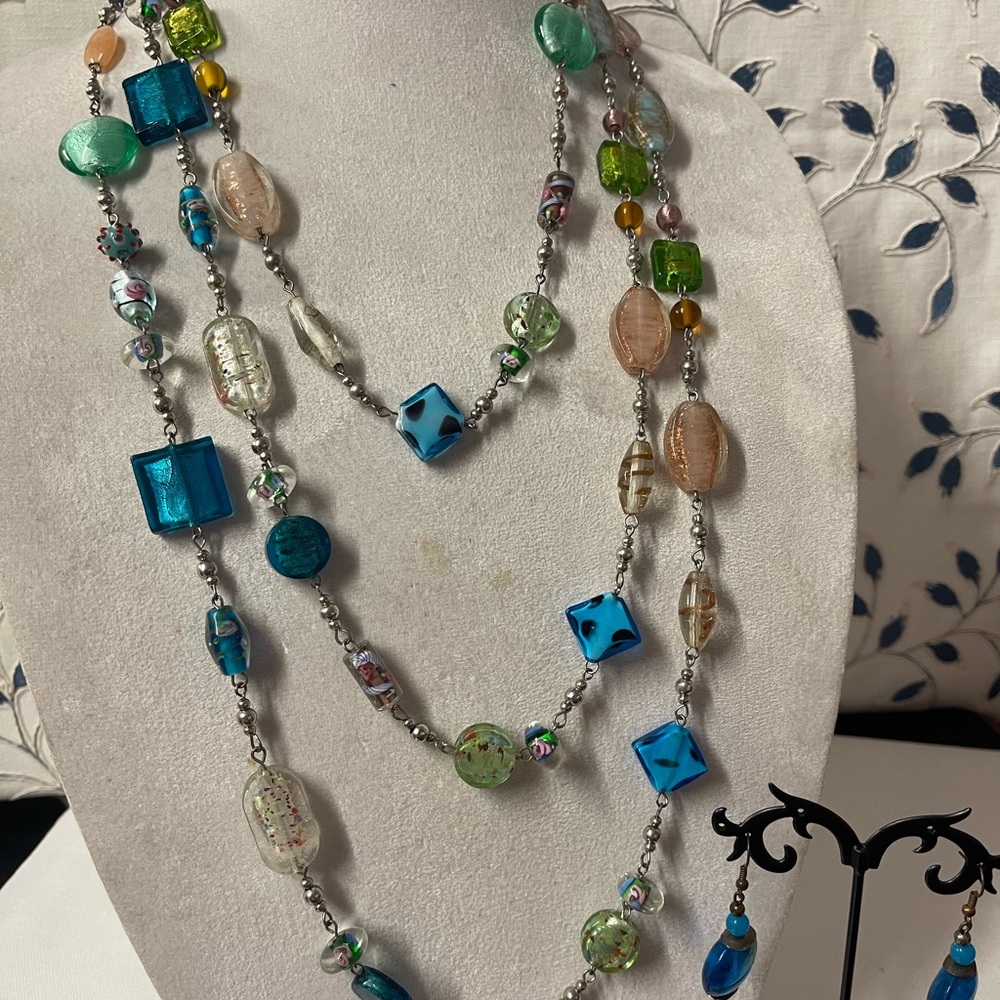 Multicolor Beaded Necklace Set